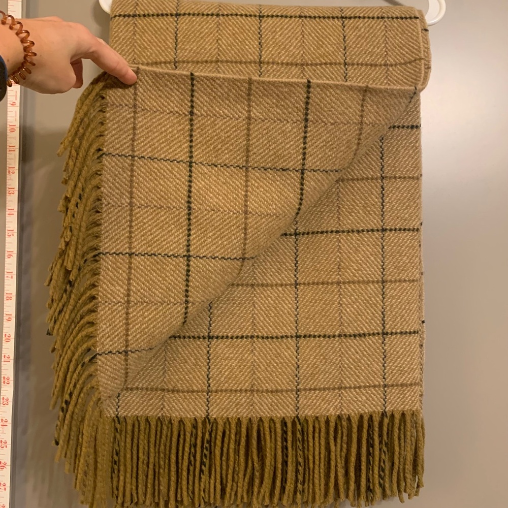NWT 100% Cashmere Burnt Yellow Check / Plaid Throw Blanket Barneys New York